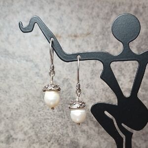 Elegant Silver Pearl Drop Earrings